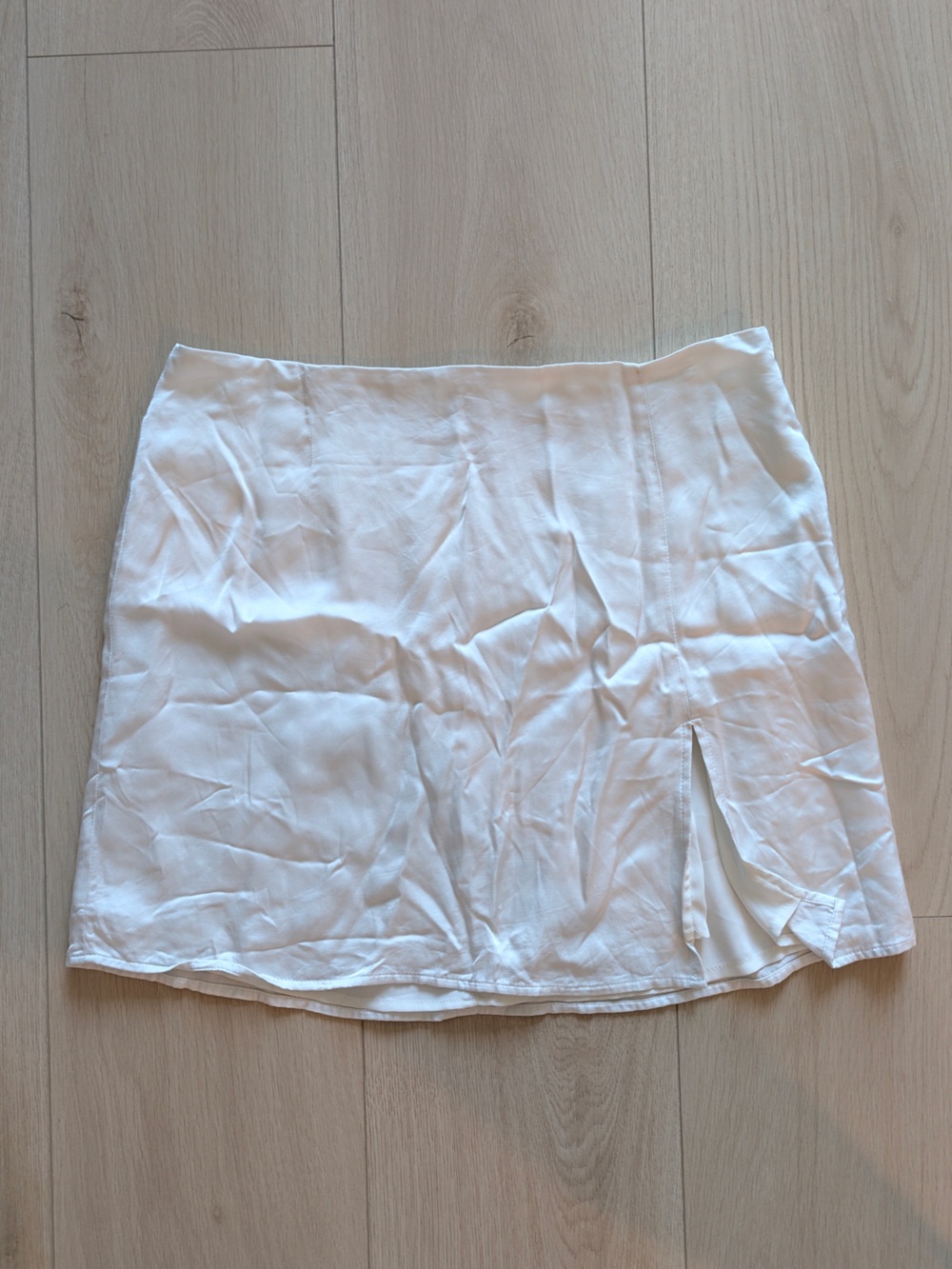 Satin White Women's Mini Skirt with Side Slit